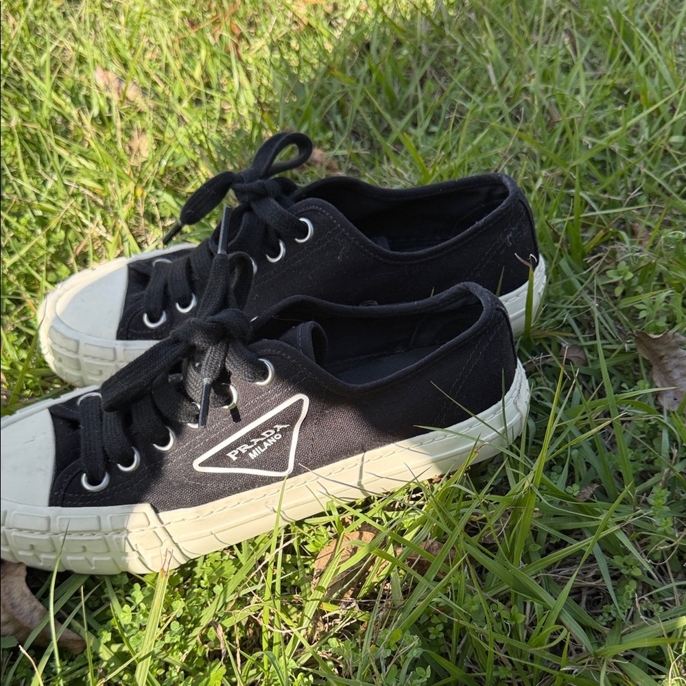 Prada Black and Cream Casual Sneakers - Picture 4 of 8